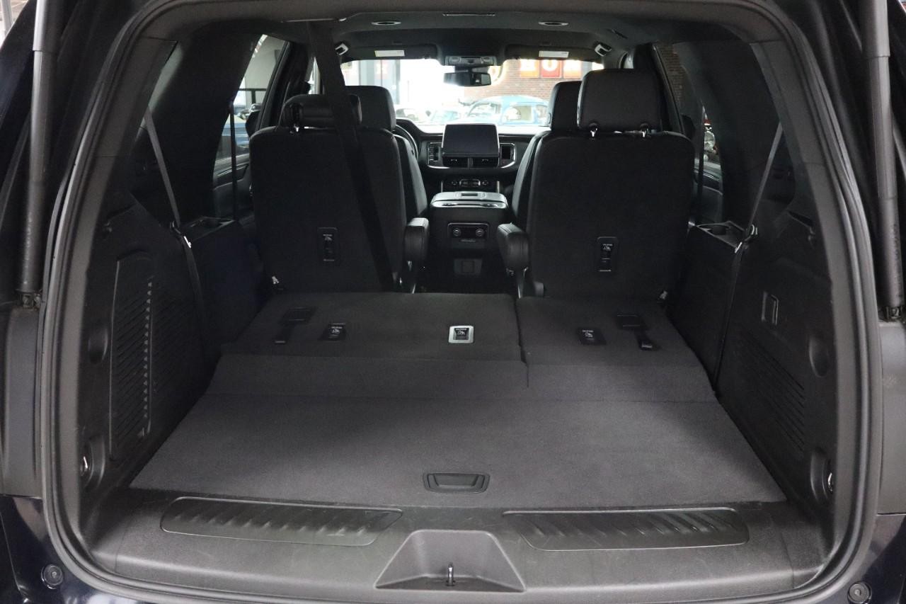 Chevrolet Tahoe Vehicle Full-screen Gallery Image 22