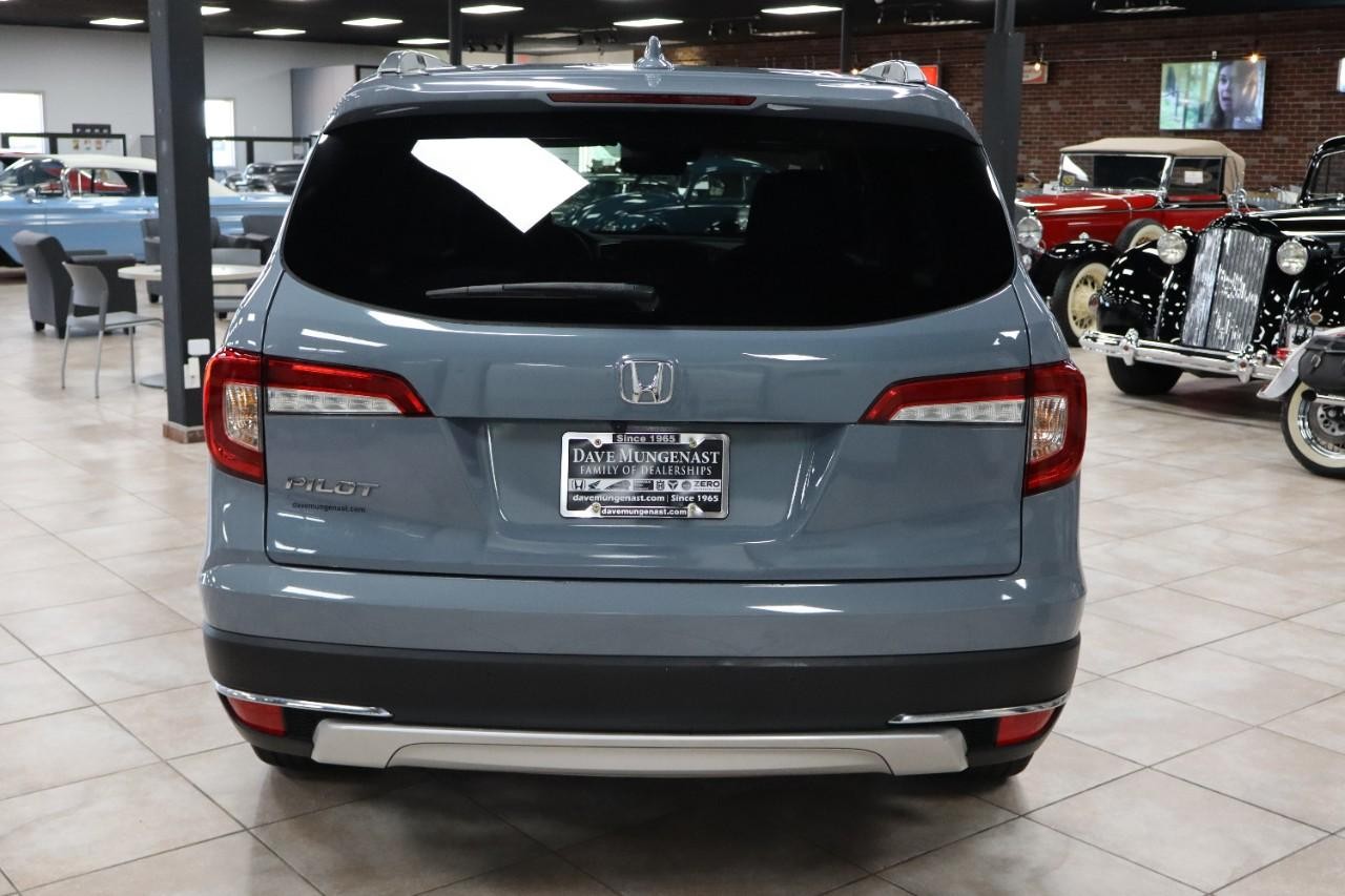 Honda Pilot Vehicle Full-screen Gallery Image 4