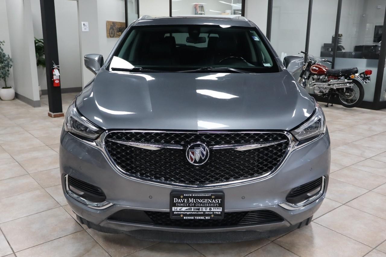 Buick Enclave Vehicle Full-screen Gallery Image 8