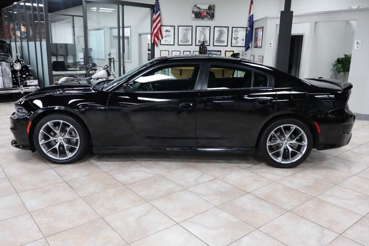 Dodge Charger Vehicle Full-screen Gallery Image 2