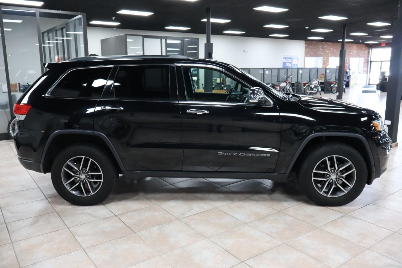 Jeep Grand Cherokee Vehicle Full-screen Gallery Image 6