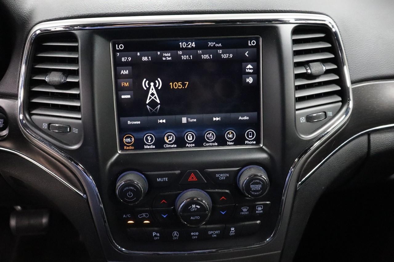 Jeep Grand Cherokee Vehicle Full-screen Gallery Image 16