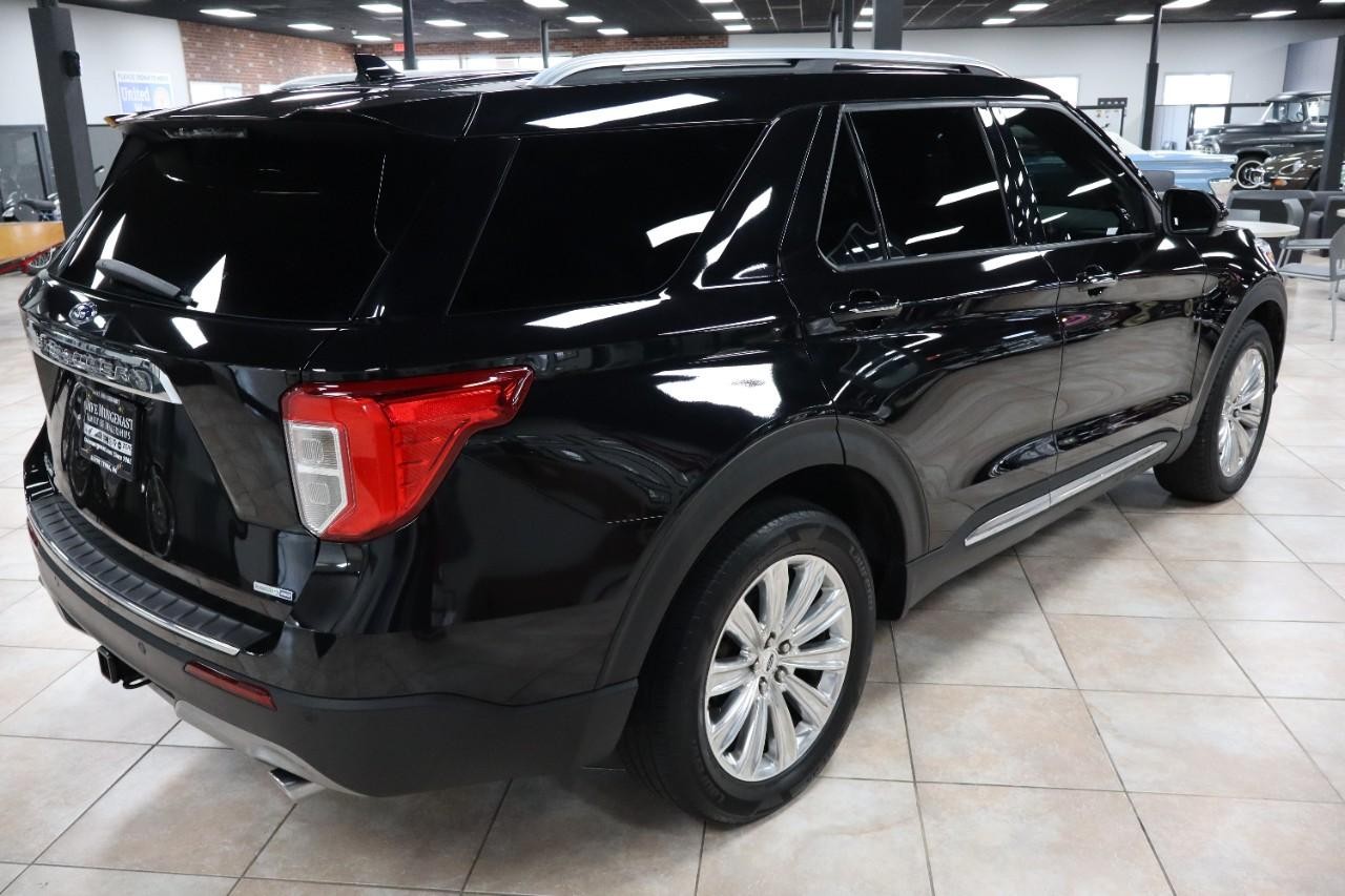 Ford Explorer Vehicle Full-screen Gallery Image 5