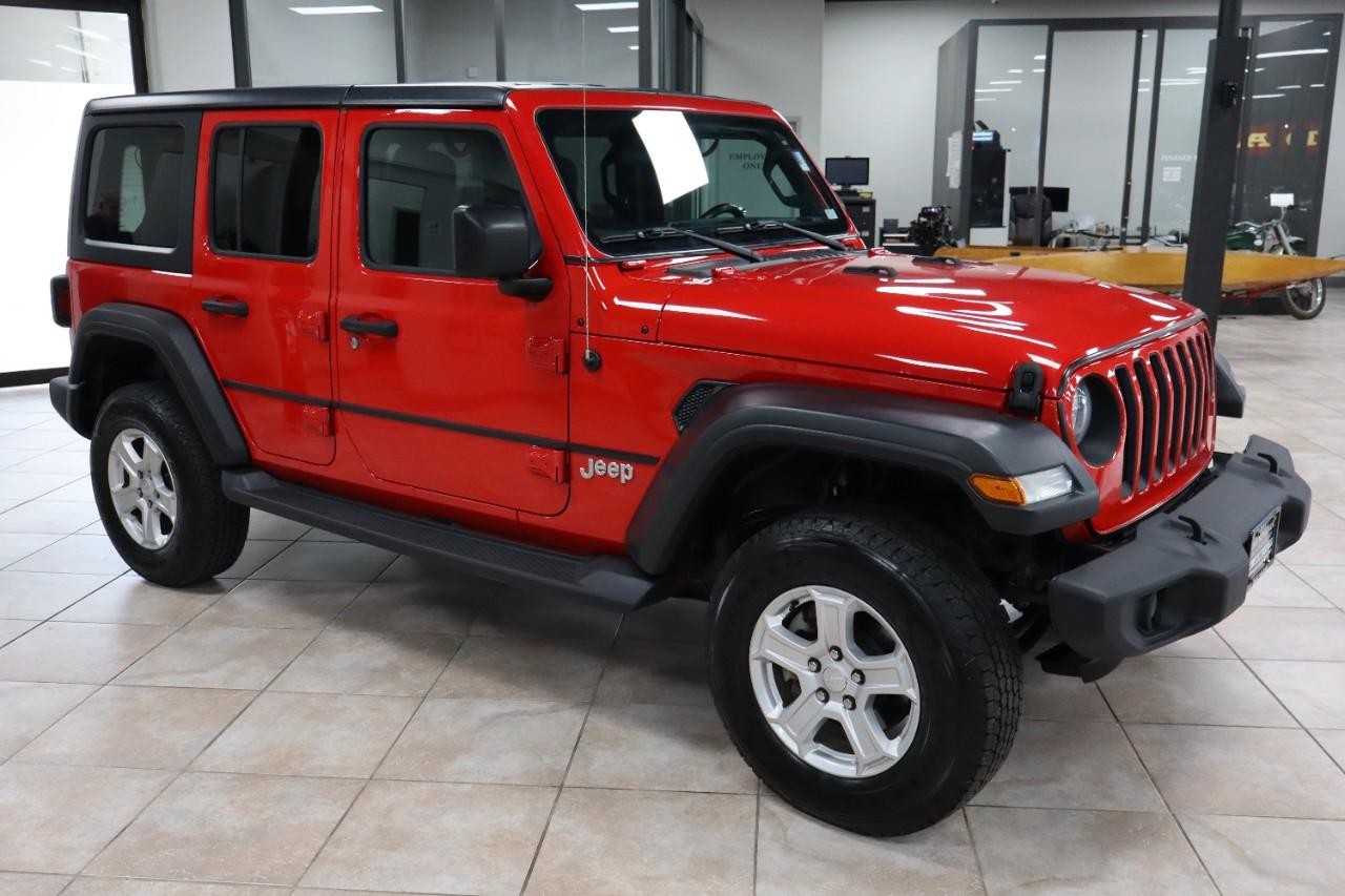 Jeep Wrangler Unlimited Vehicle Full-screen Gallery Image 7