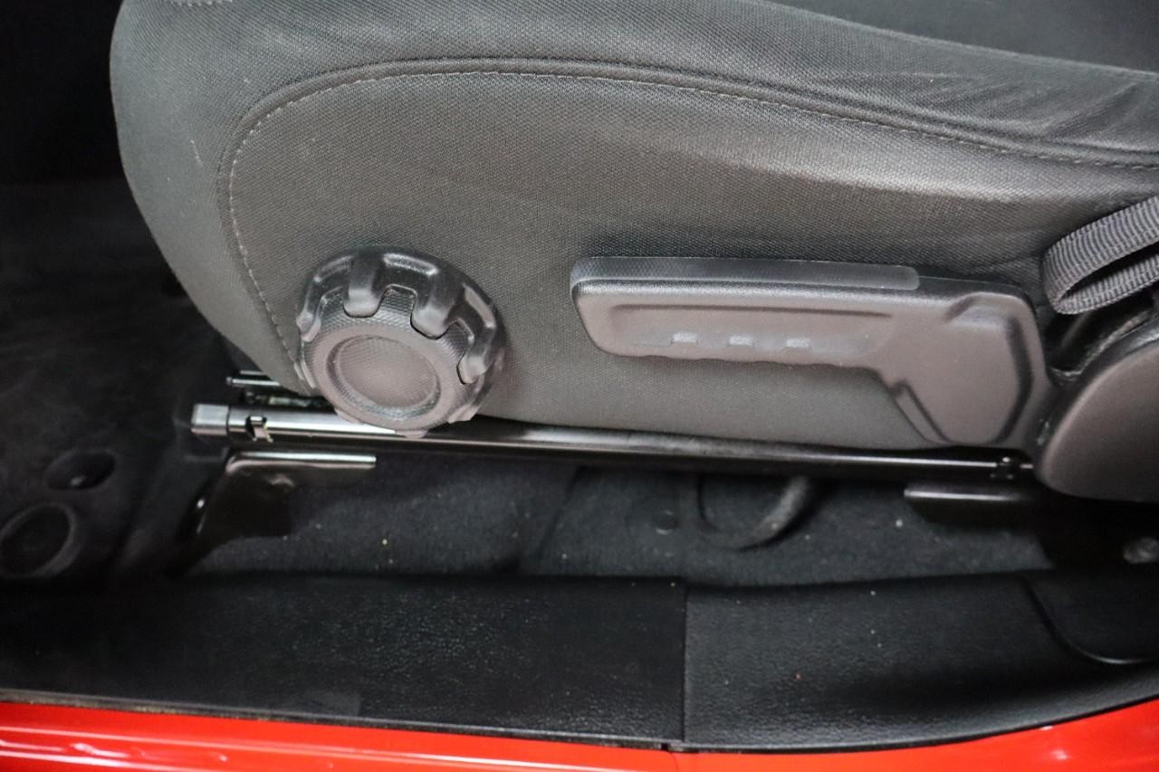 Jeep Wrangler Unlimited Vehicle Full-screen Gallery Image 10