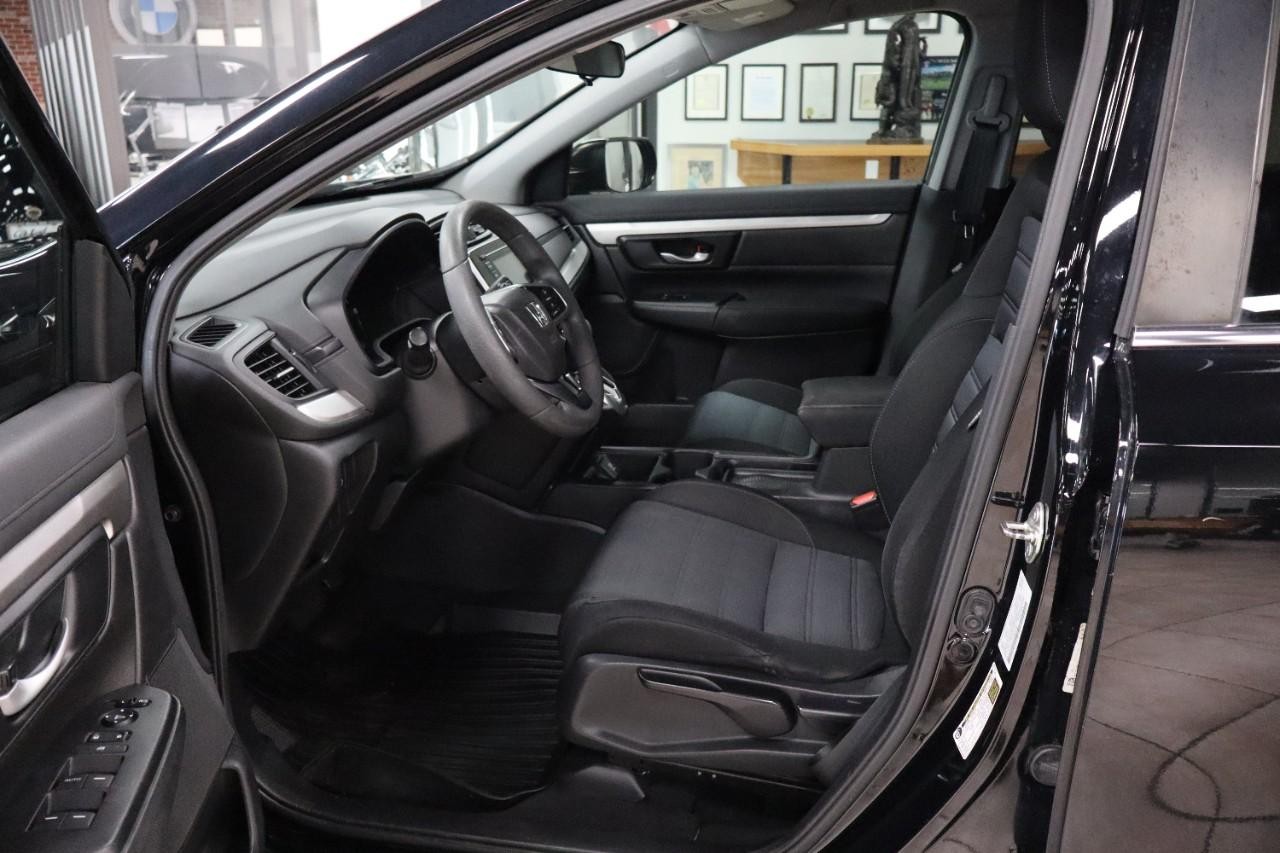 Honda CR-V Vehicle Full-screen Gallery Image 8