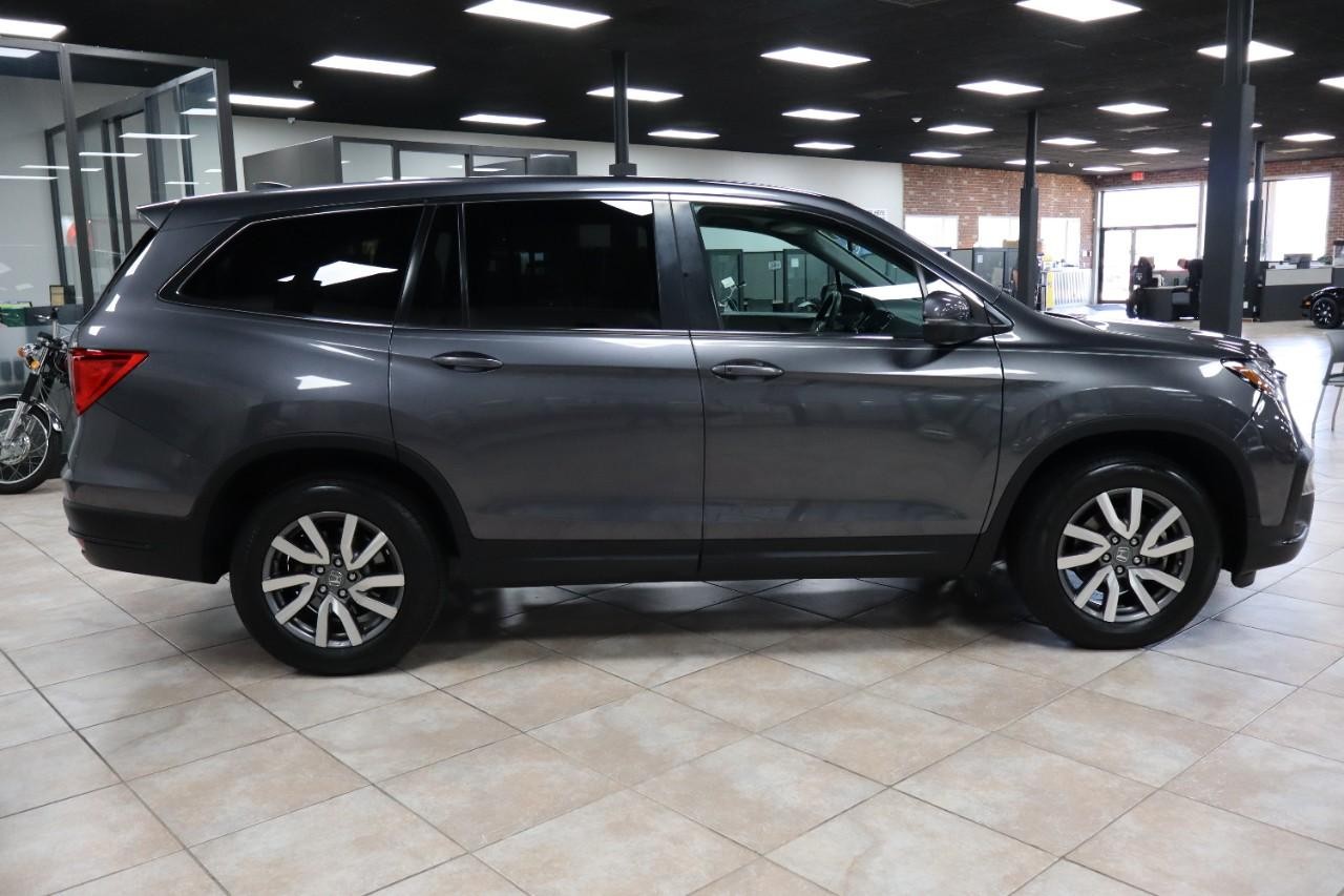 Honda Pilot Vehicle Full-screen Gallery Image 6