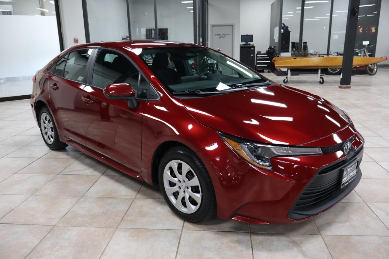 Toyota Corolla Vehicle Full-screen Gallery Image 7