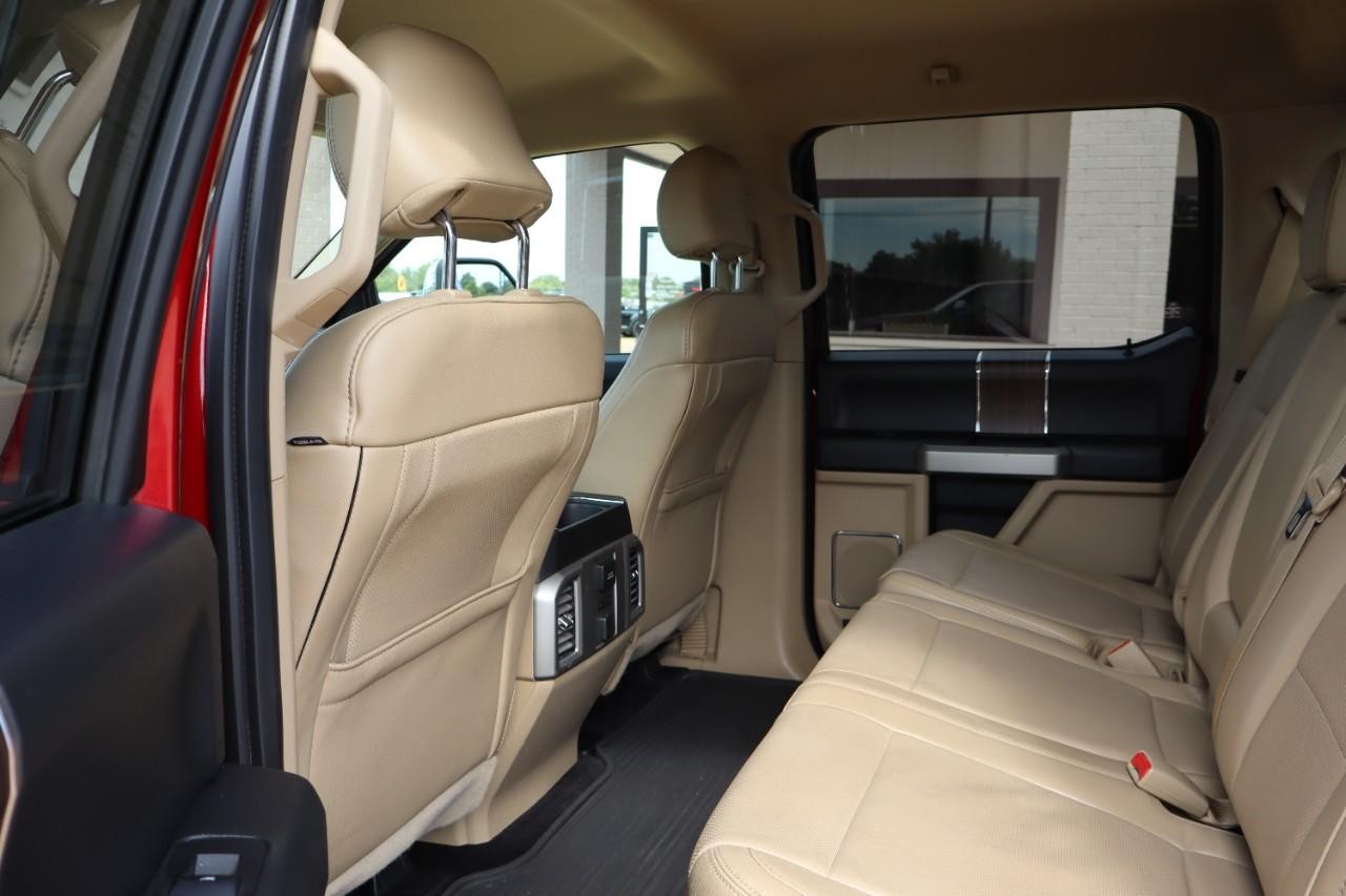 Ford F-150 Vehicle Full-screen Gallery Image 20