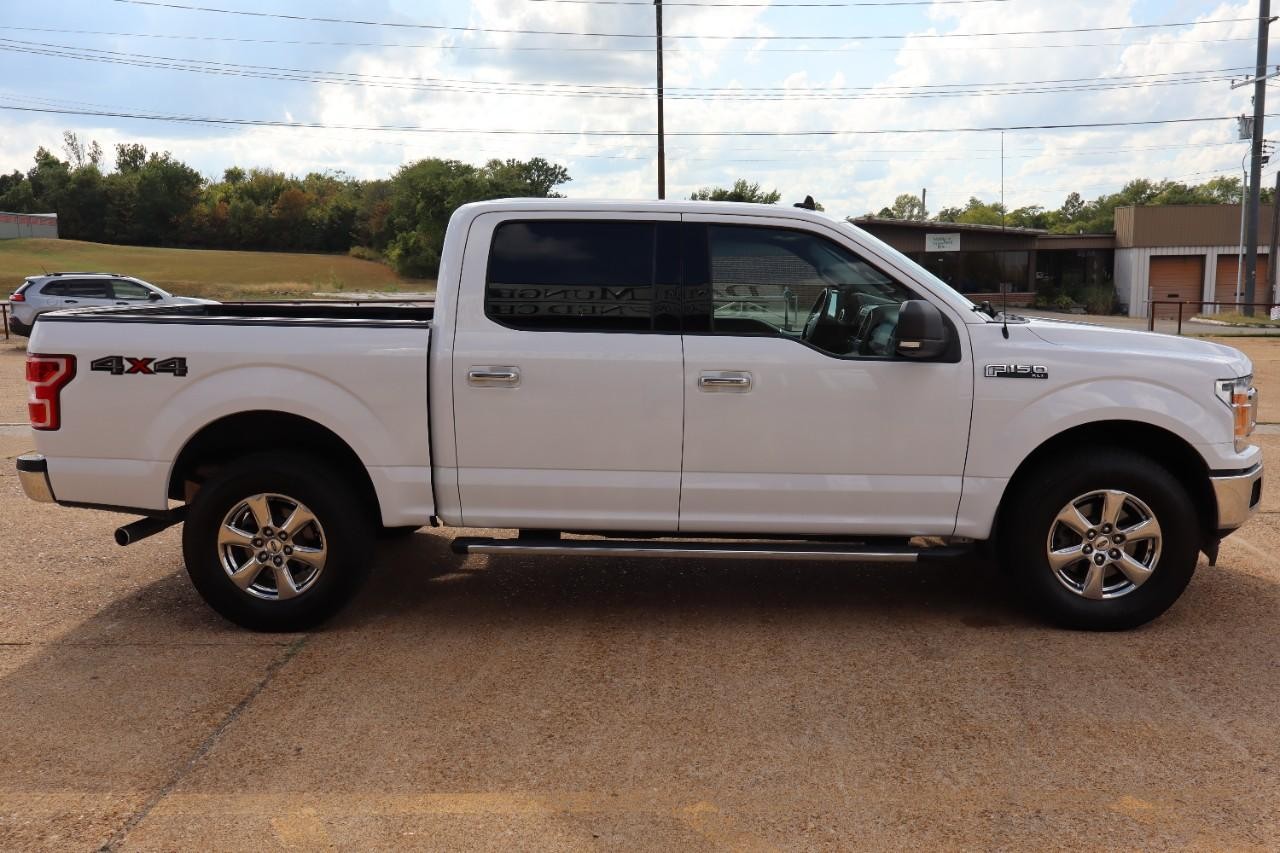 Ford F-150 Vehicle Full-screen Gallery Image 6