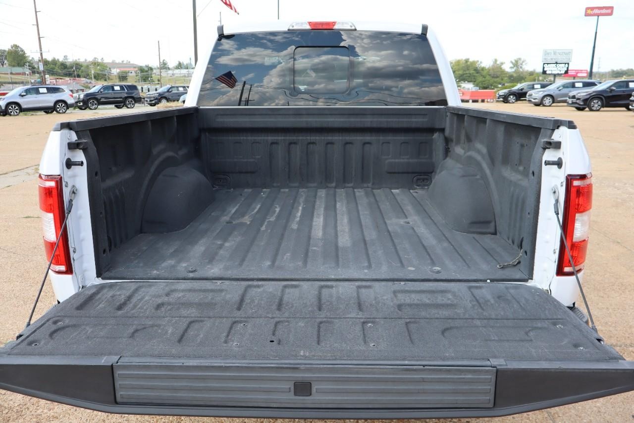 Ford F-150 Vehicle Full-screen Gallery Image 20