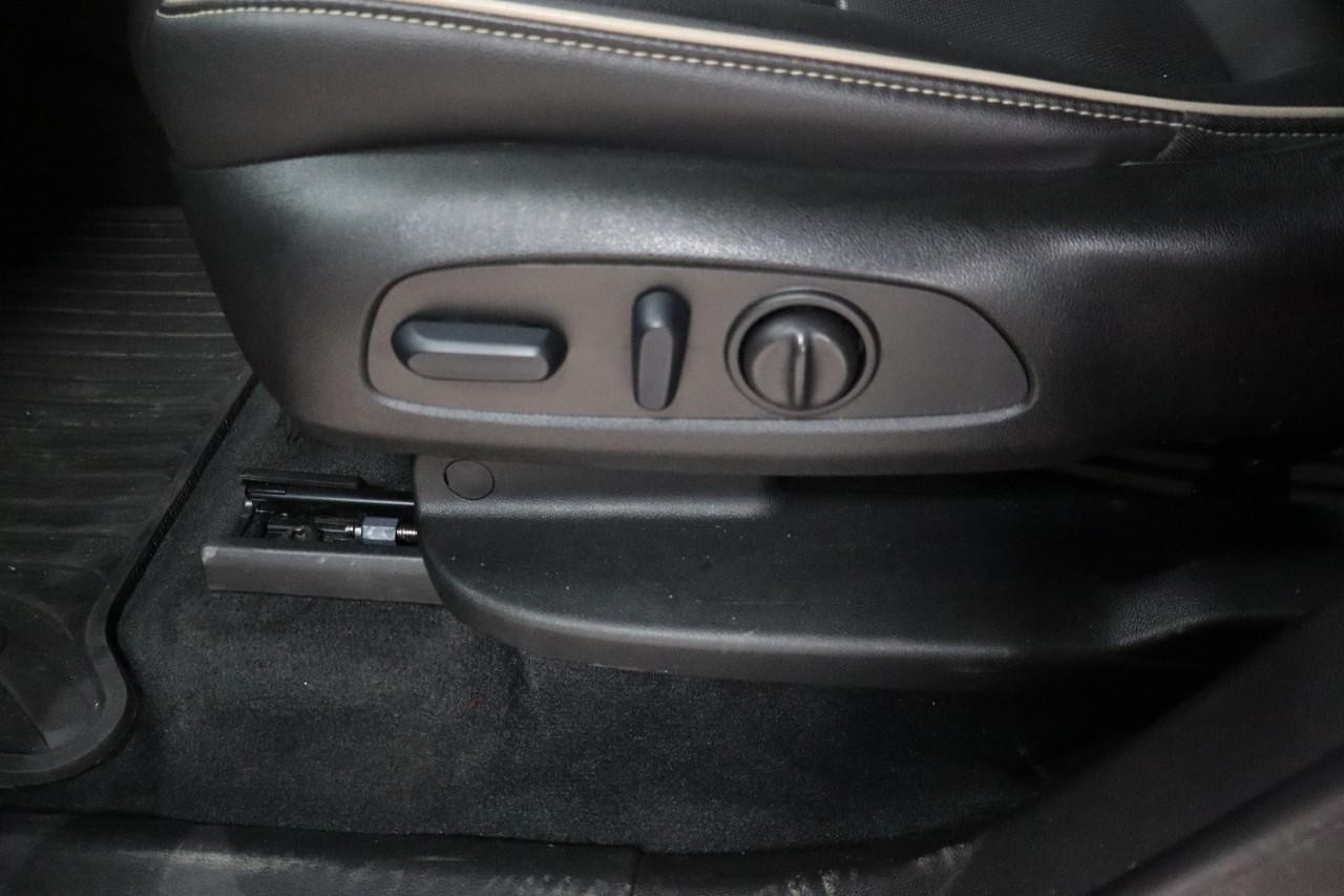 Chevrolet Traverse Vehicle Full-screen Gallery Image 10