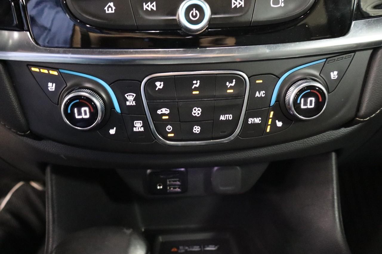 Chevrolet Traverse Vehicle Full-screen Gallery Image 16