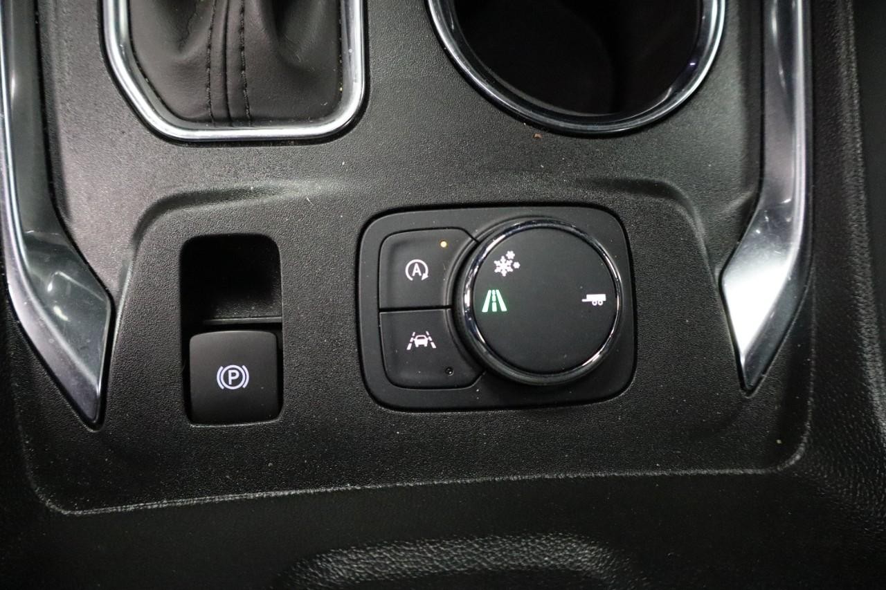 Chevrolet Traverse Vehicle Full-screen Gallery Image 17