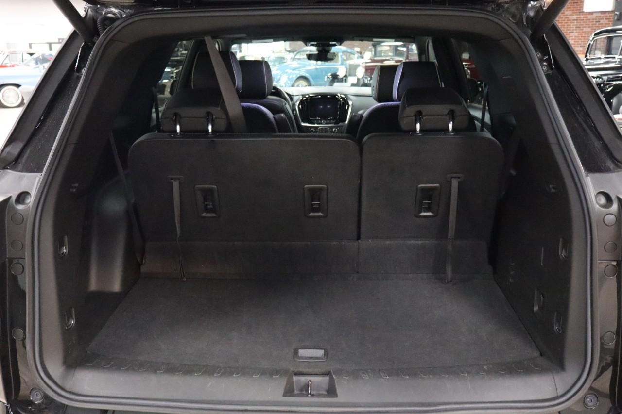 Chevrolet Traverse Vehicle Full-screen Gallery Image 21