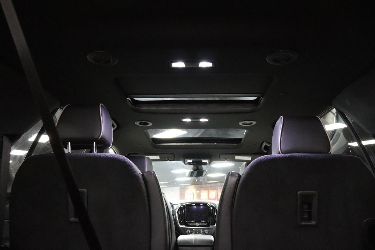 Chevrolet Traverse Vehicle Full-screen Gallery Image 22
