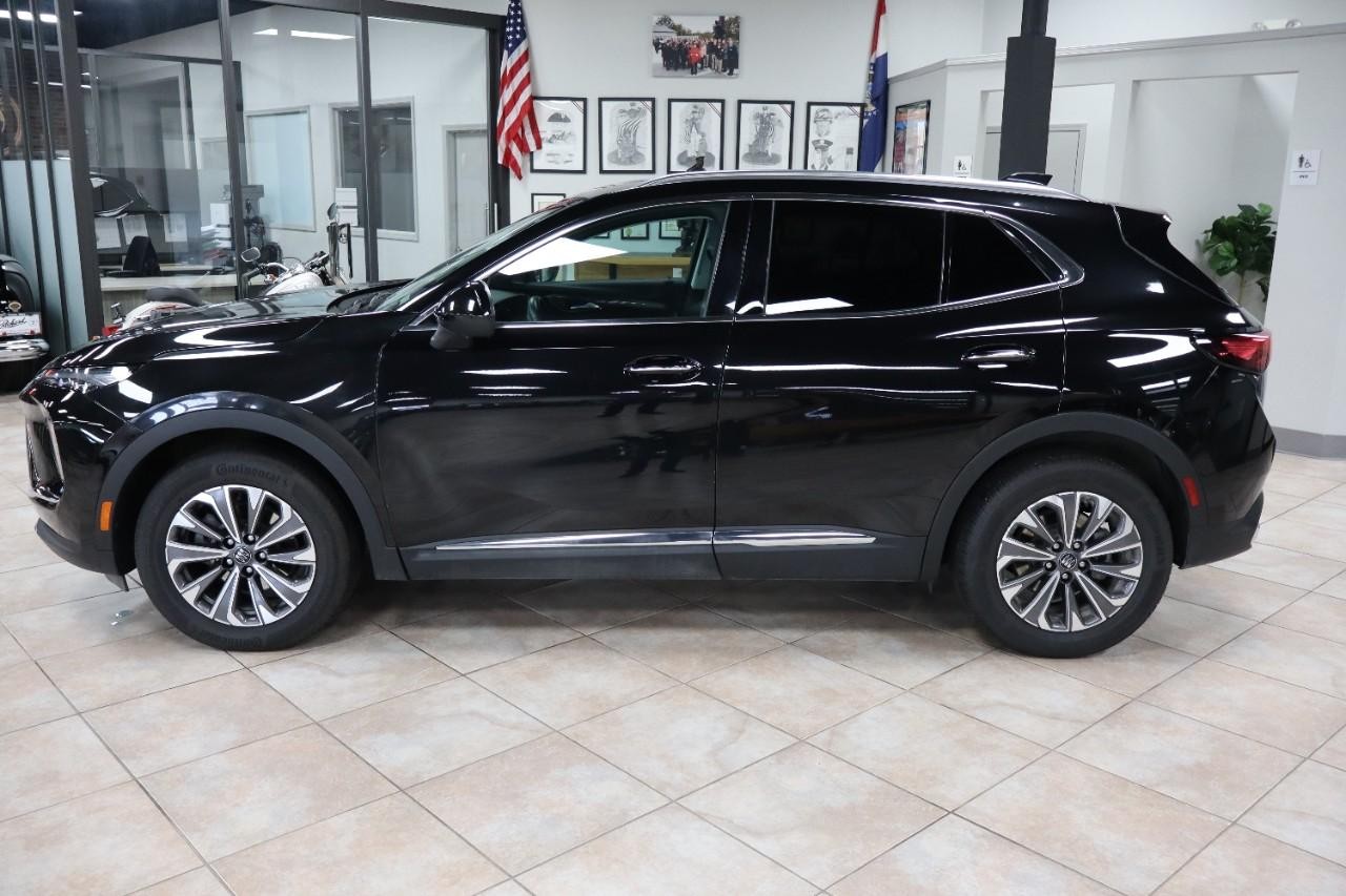 Buick Envision Vehicle Full-screen Gallery Image 2