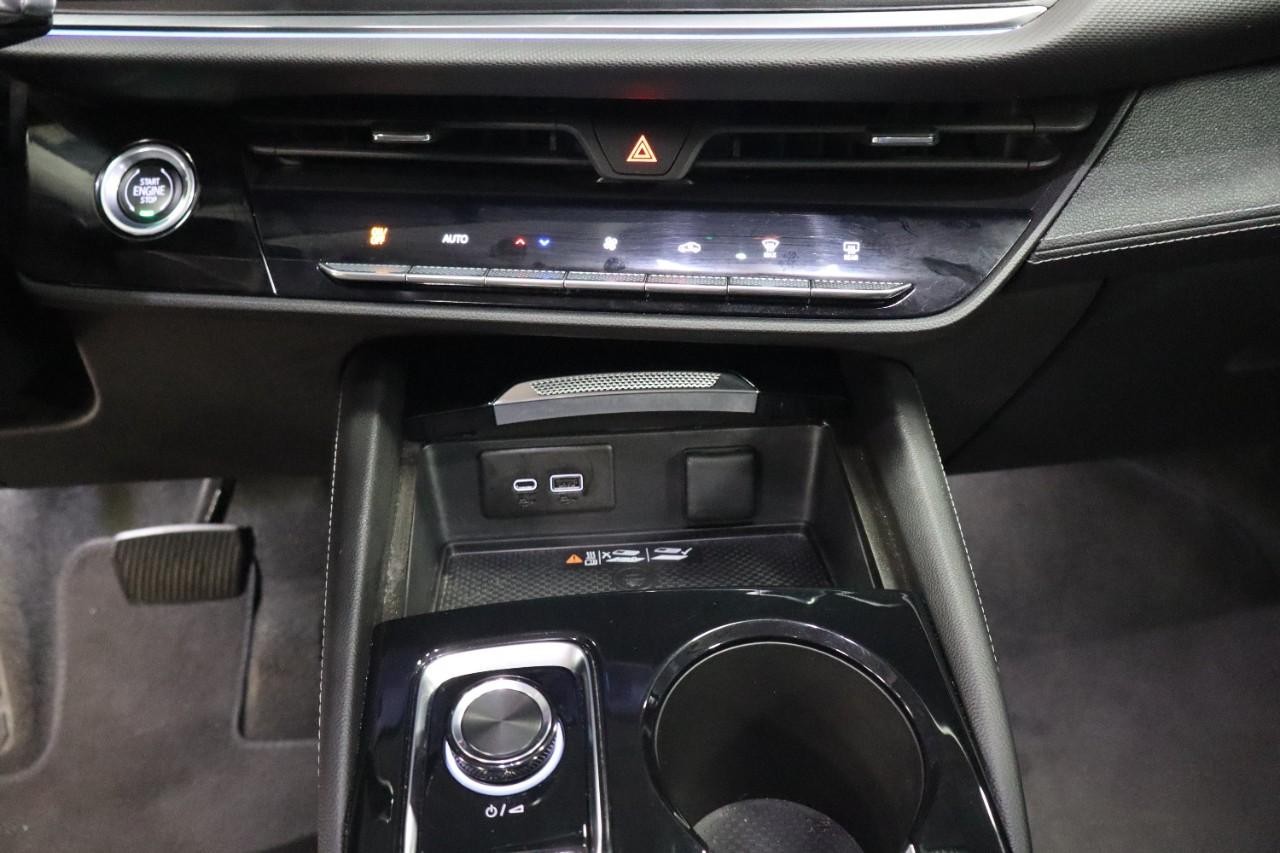 Buick Envision Vehicle Full-screen Gallery Image 15