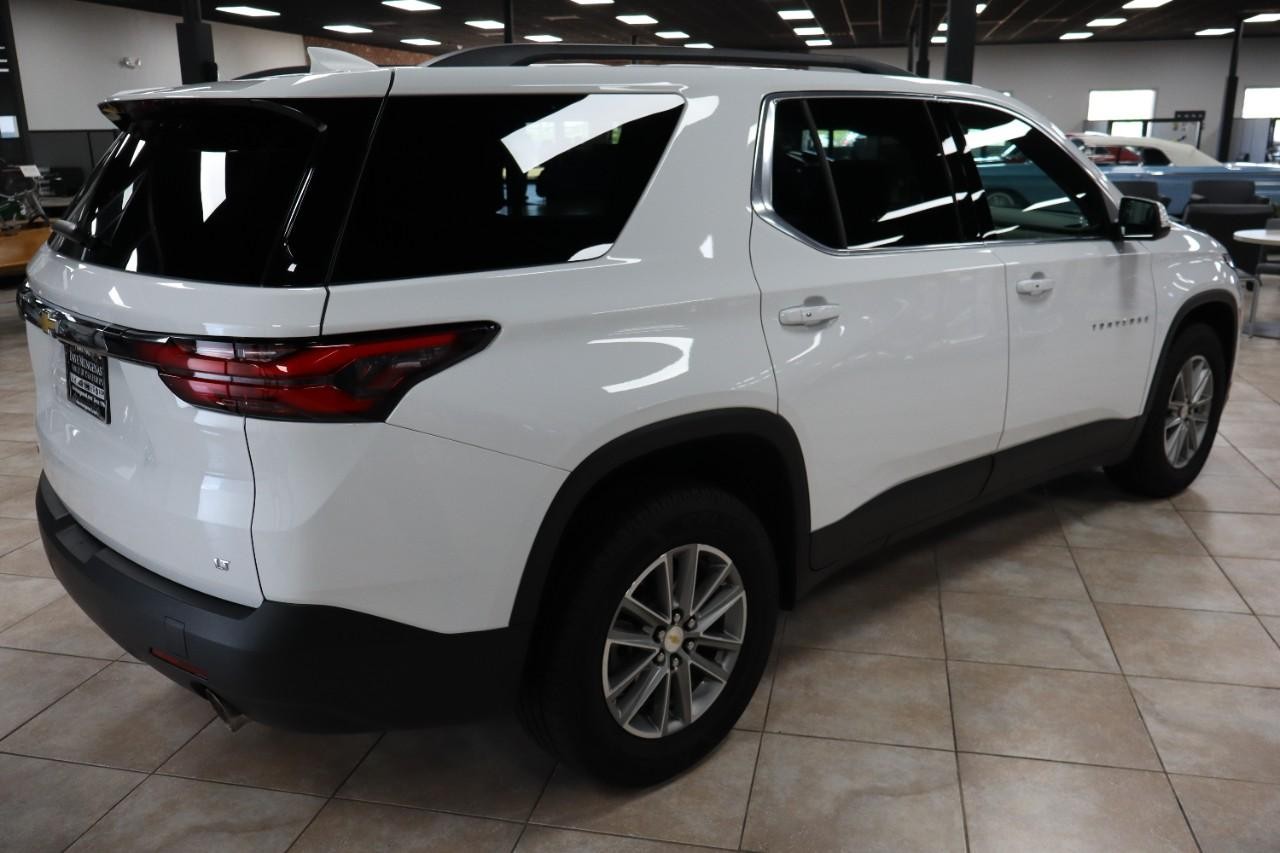 Chevrolet Traverse Vehicle Full-screen Gallery Image 5