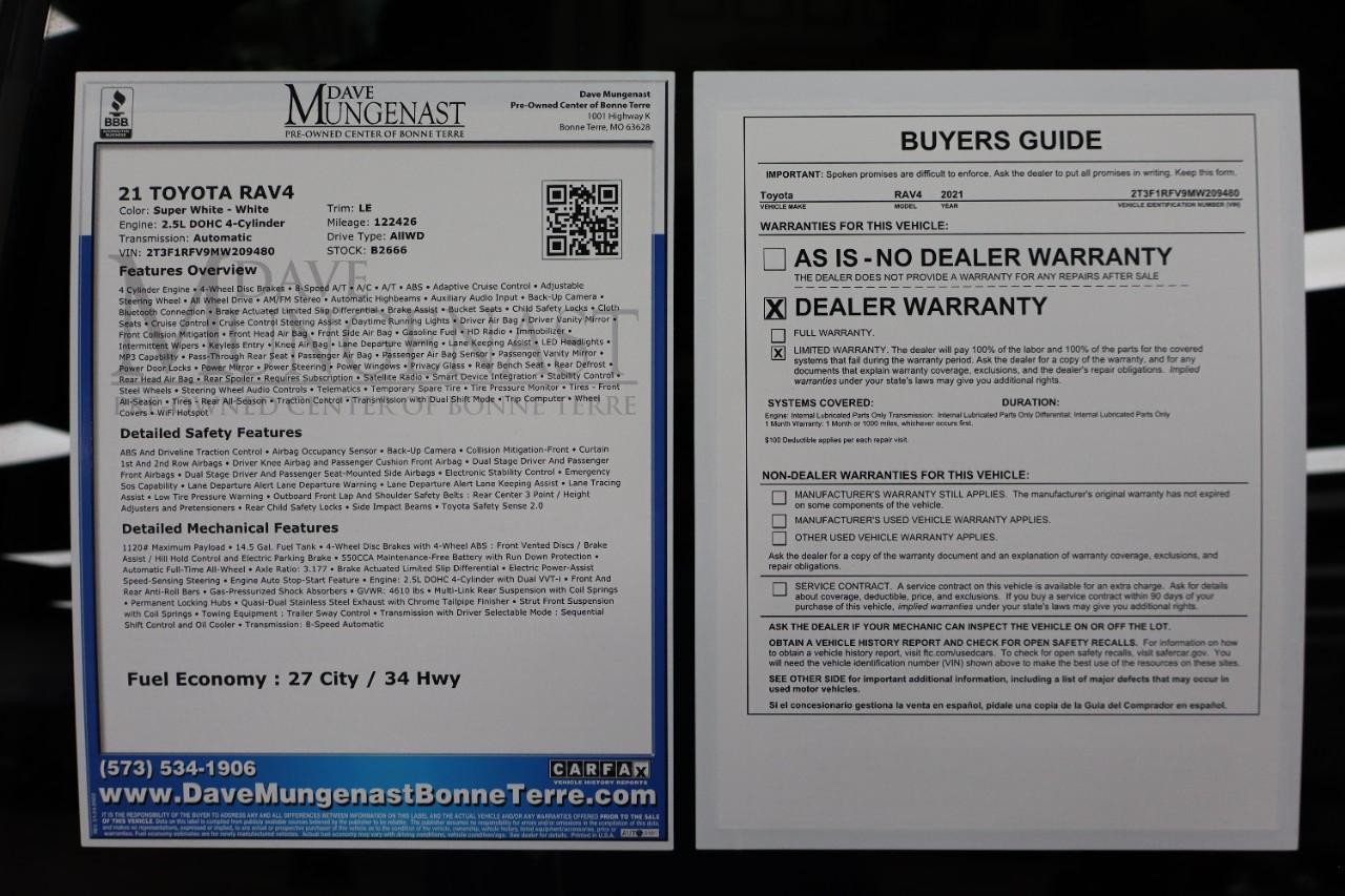 Toyota RAV4 Vehicle Full-screen Gallery Image 21