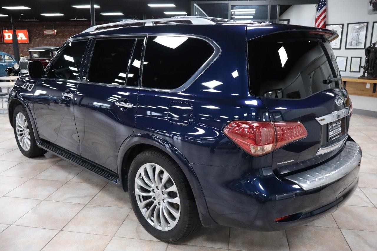 INFINITI QX80 Vehicle Full-screen Gallery Image 3