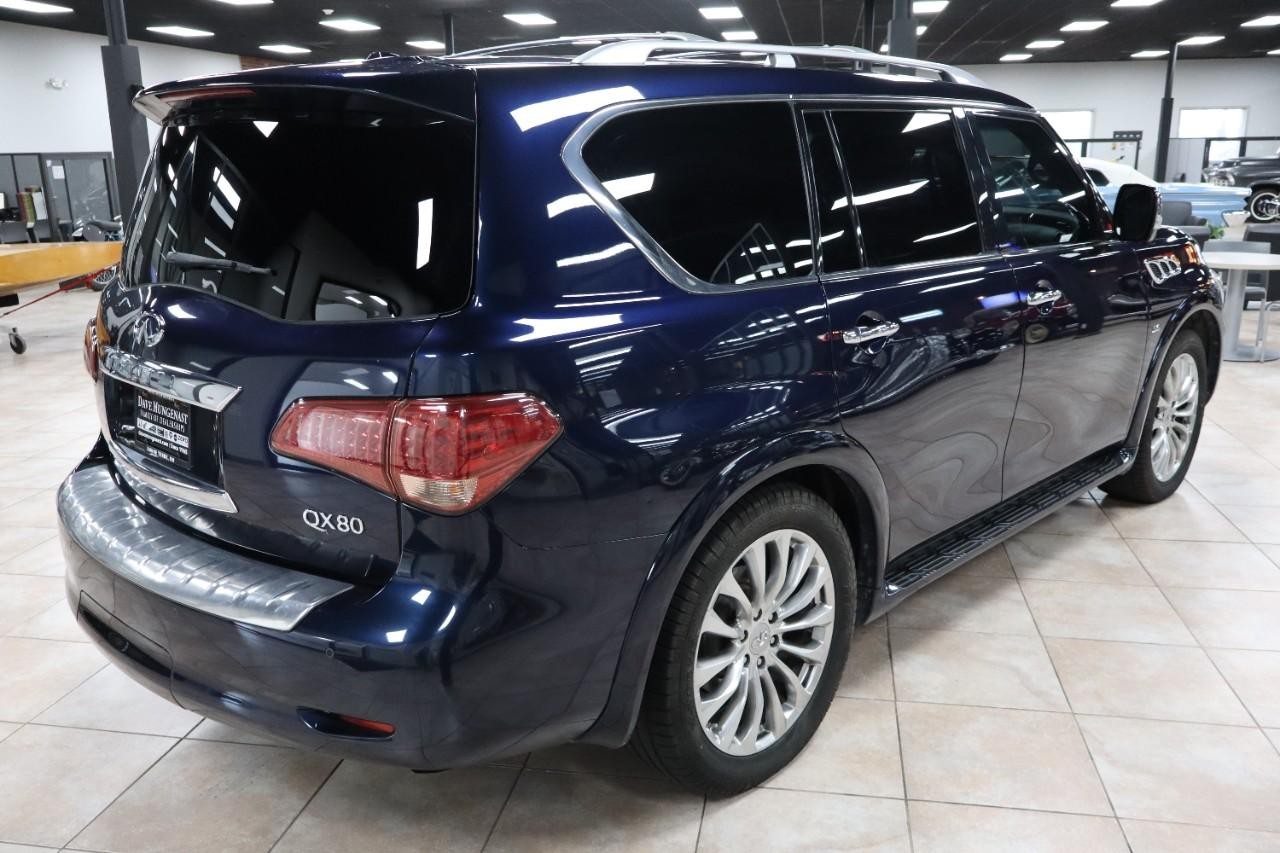 INFINITI QX80 Vehicle Full-screen Gallery Image 5