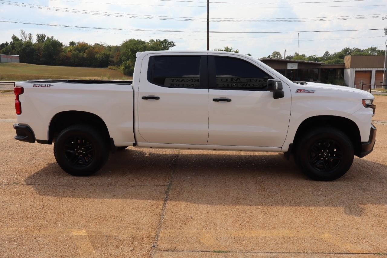 Chevrolet Silverado 1500 Vehicle Full-screen Gallery Image 6