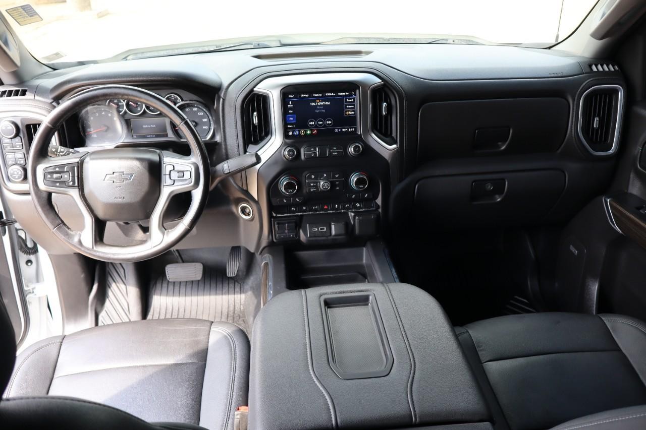 Chevrolet Silverado 1500 Vehicle Full-screen Gallery Image 15