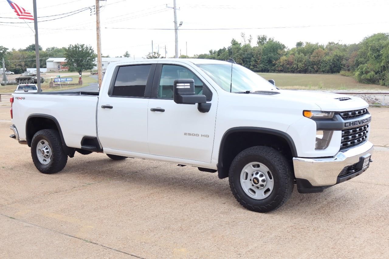 Chevrolet Silverado 2500HD Vehicle Full-screen Gallery Image 7