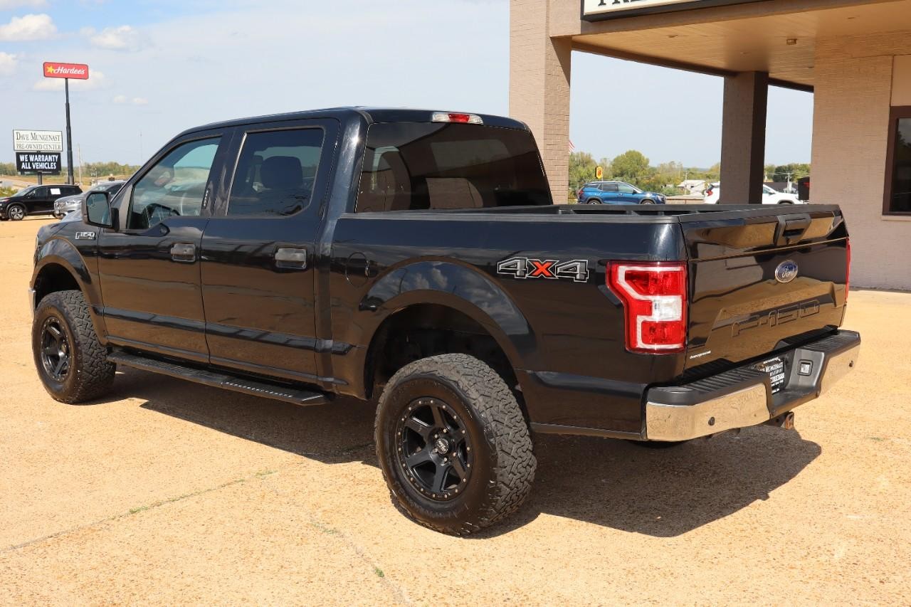 Ford F-150 Vehicle Full-screen Gallery Image 3