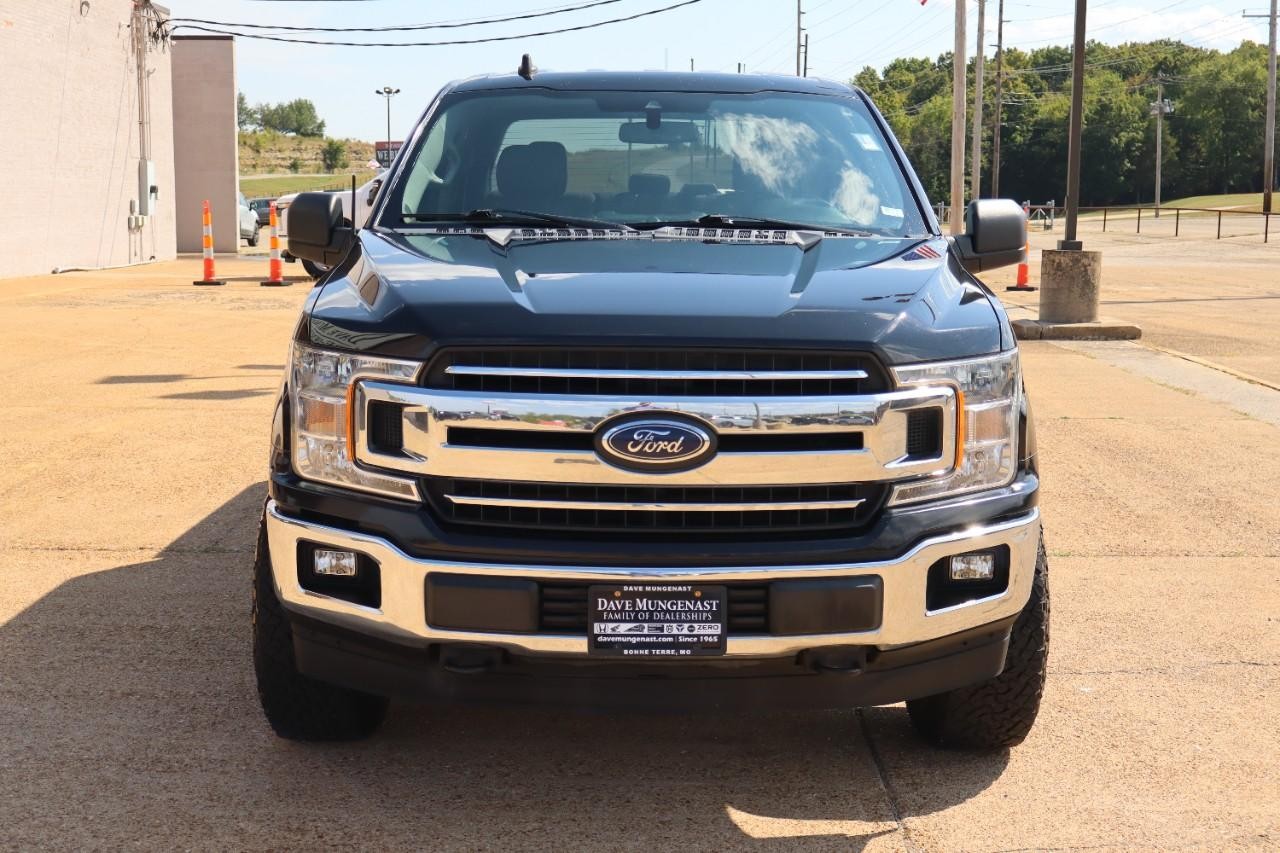 Ford F-150 Vehicle Full-screen Gallery Image 8