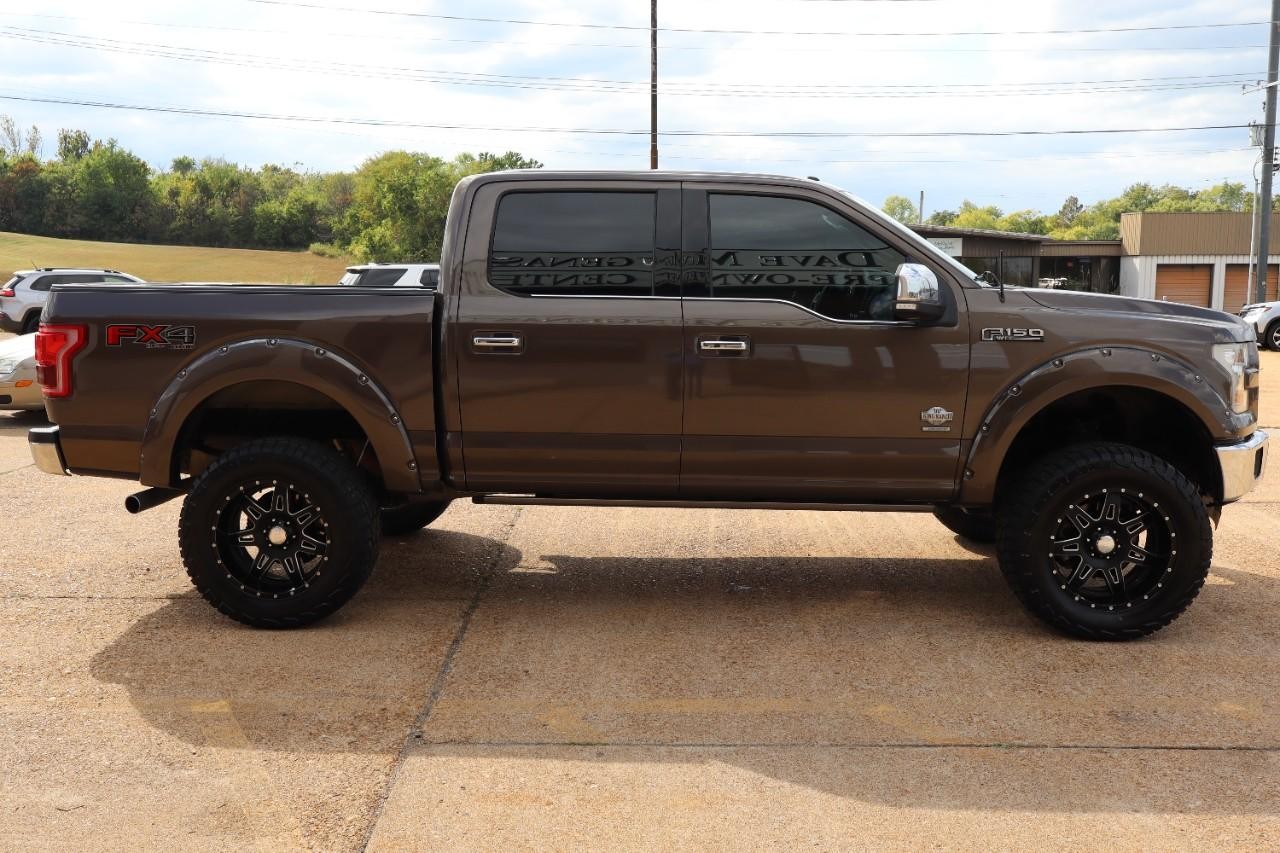 Ford F-150 Vehicle Full-screen Gallery Image 6