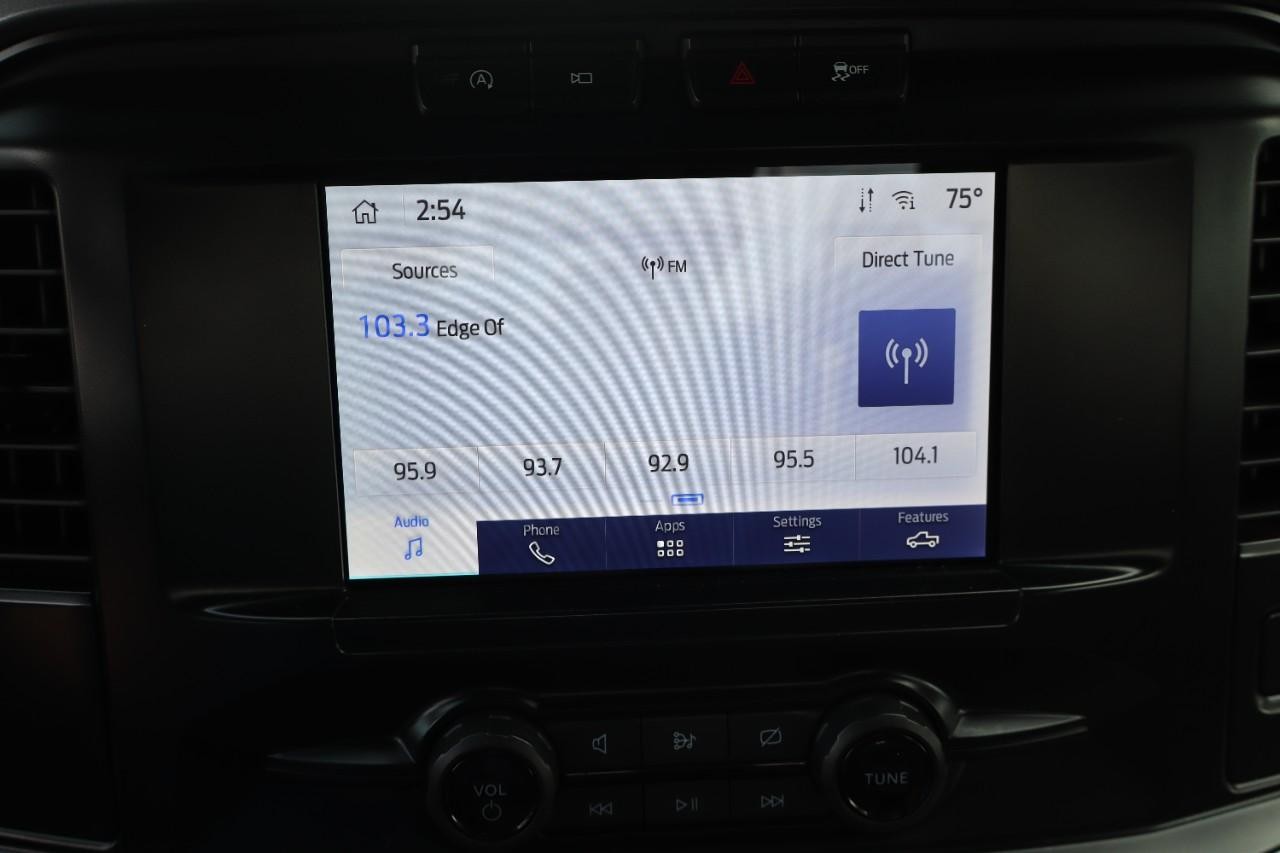 Ford F-150 Vehicle Full-screen Gallery Image 16