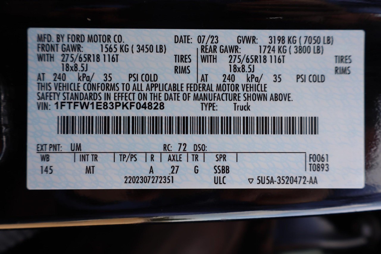 Ford F-150 Vehicle Full-screen Gallery Image 19