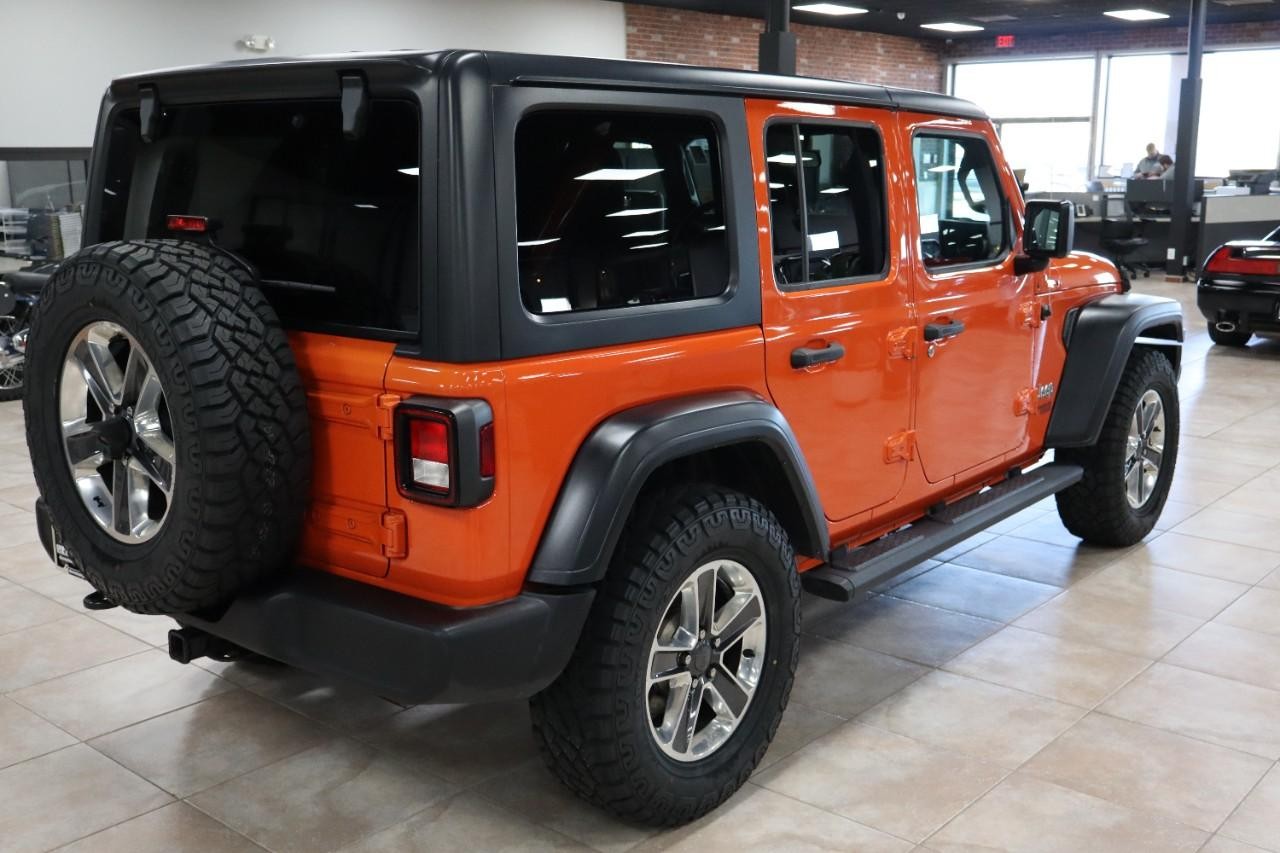Jeep Wrangler Unlimited Vehicle Full-screen Gallery Image 5