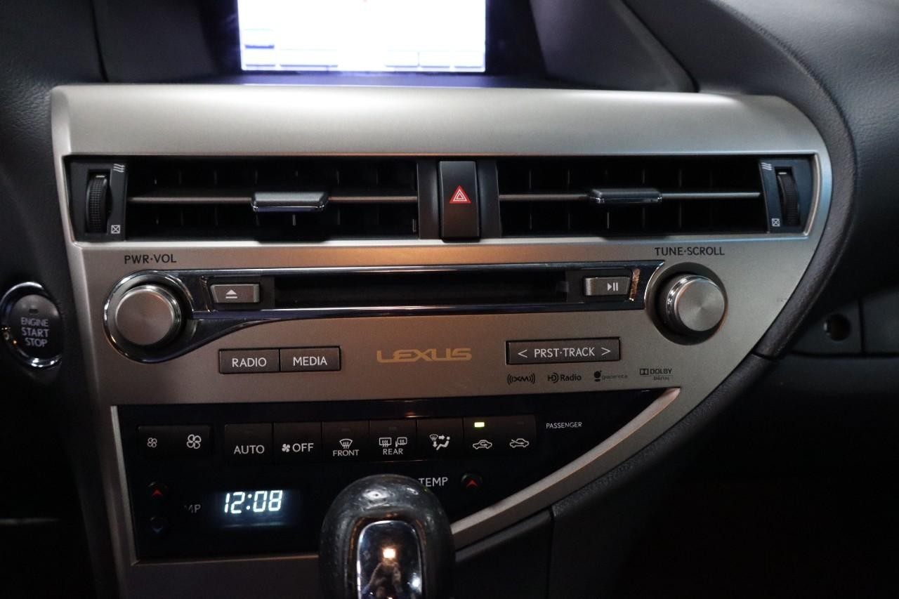 Lexus RX 350 Vehicle Full-screen Gallery Image 17