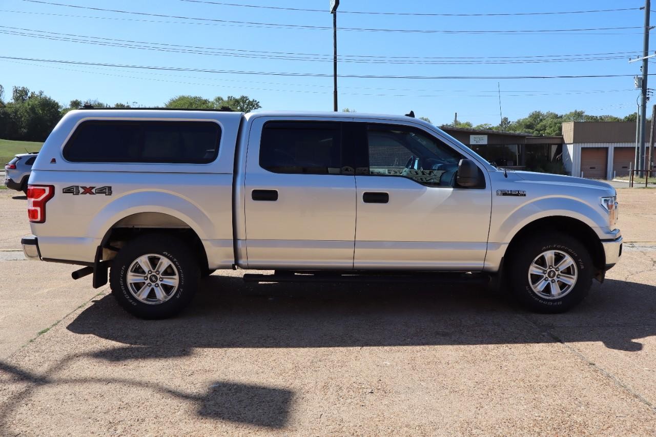 Ford F-150 Vehicle Full-screen Gallery Image 6