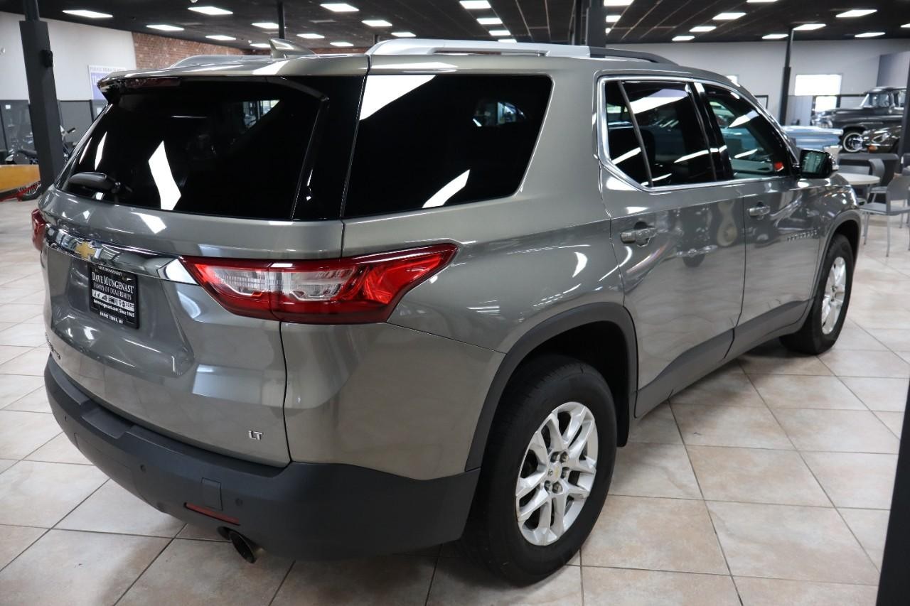 Chevrolet Traverse Vehicle Full-screen Gallery Image 5