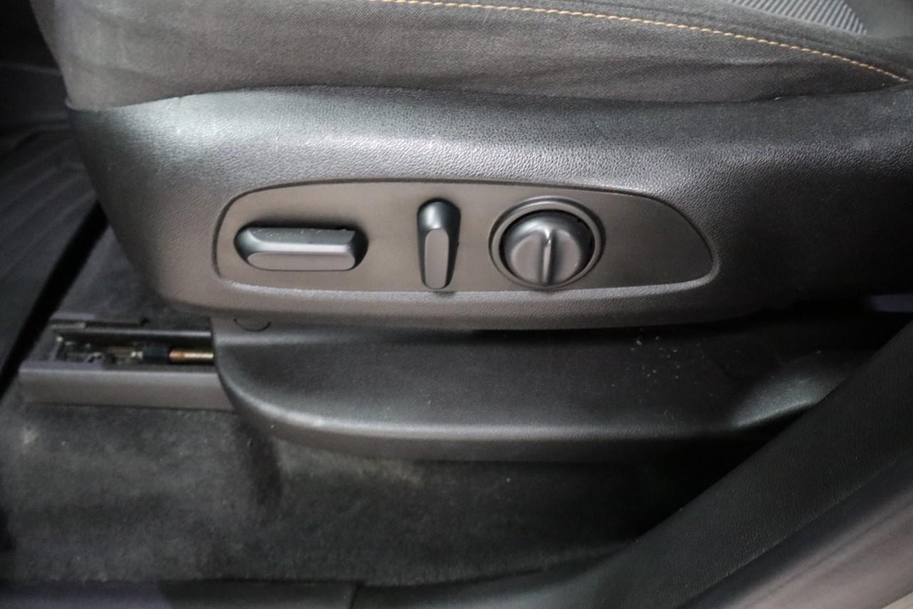 Chevrolet Traverse Vehicle Full-screen Gallery Image 10