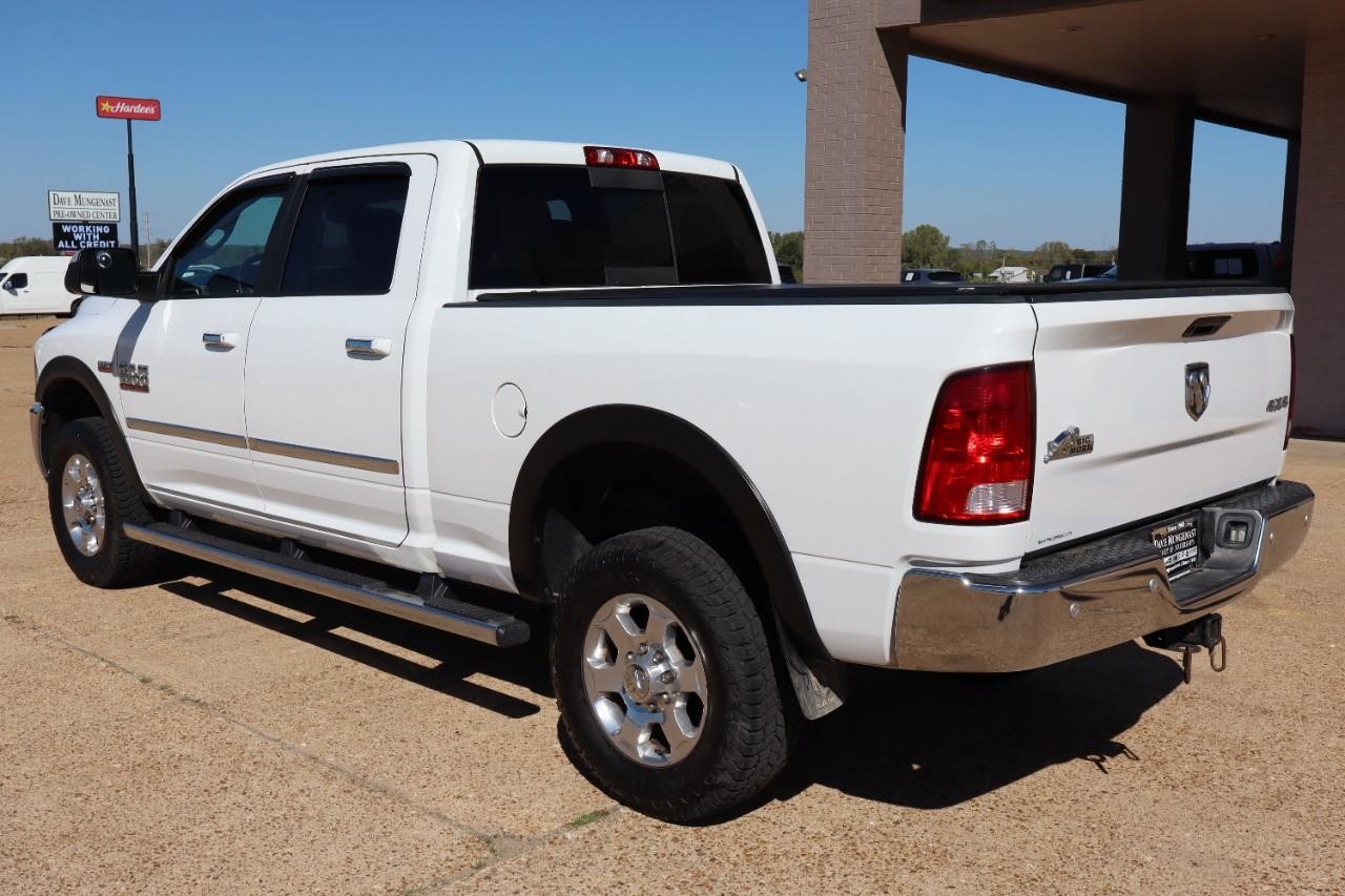 Ram 2500 Vehicle Full-screen Gallery Image 3