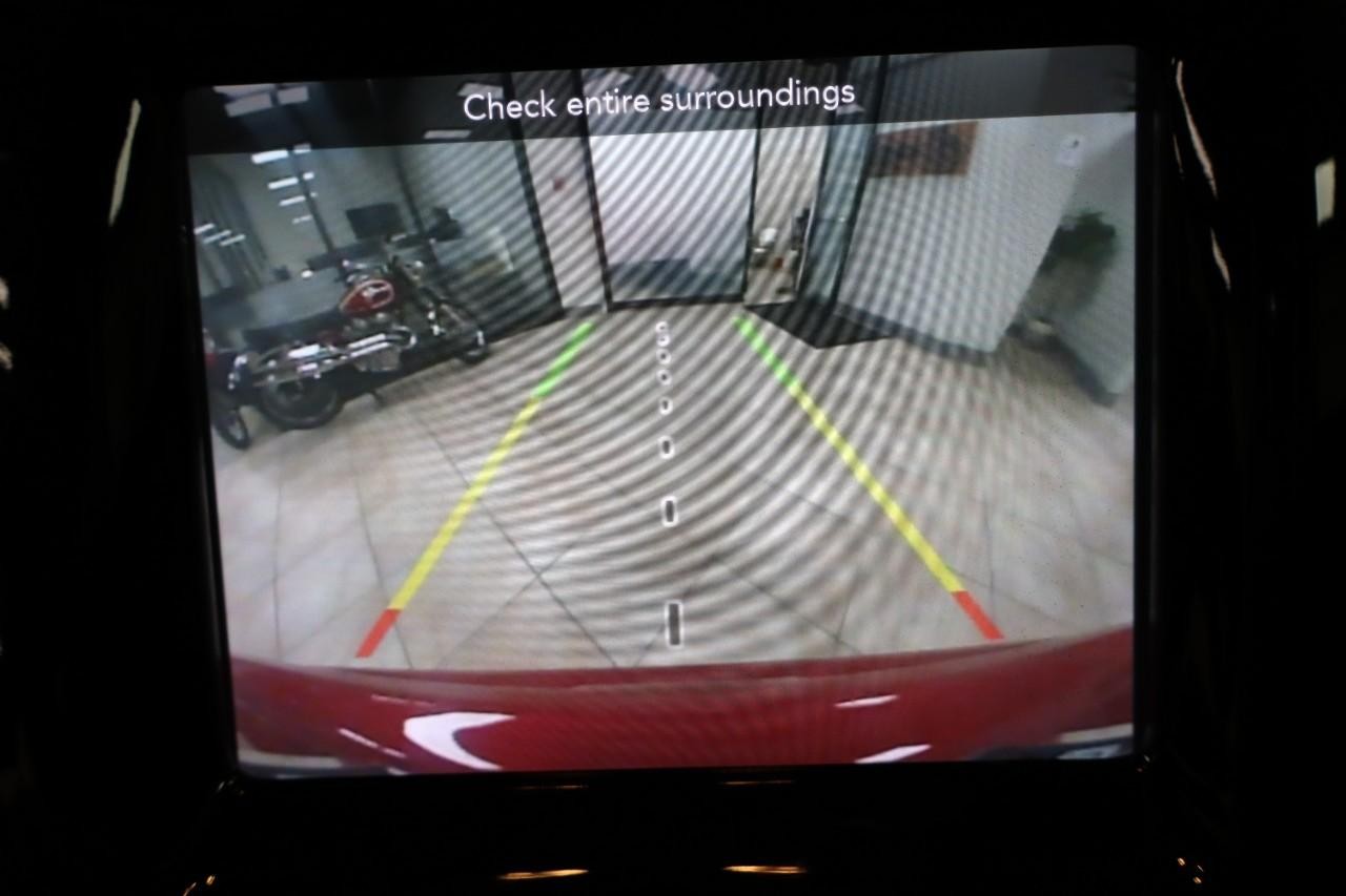 Jeep Compass Vehicle Full-screen Gallery Image 14