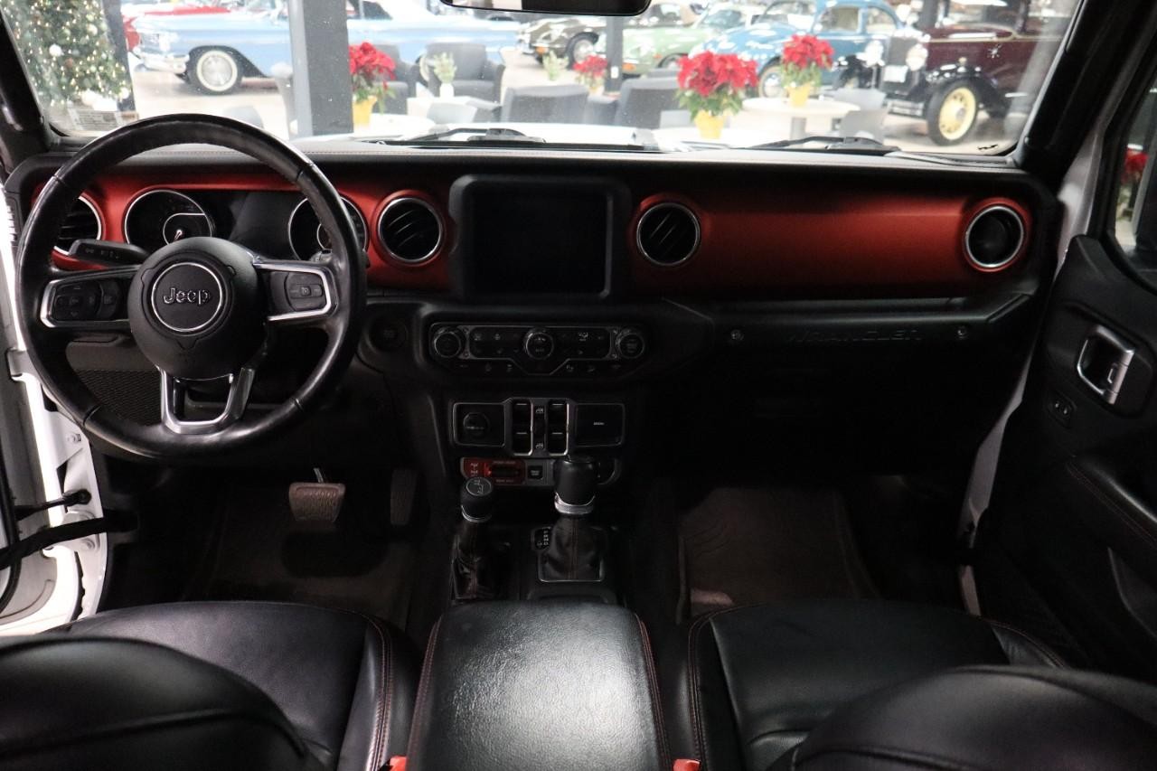 Jeep Wrangler Unlimited Vehicle Full-screen Gallery Image 13