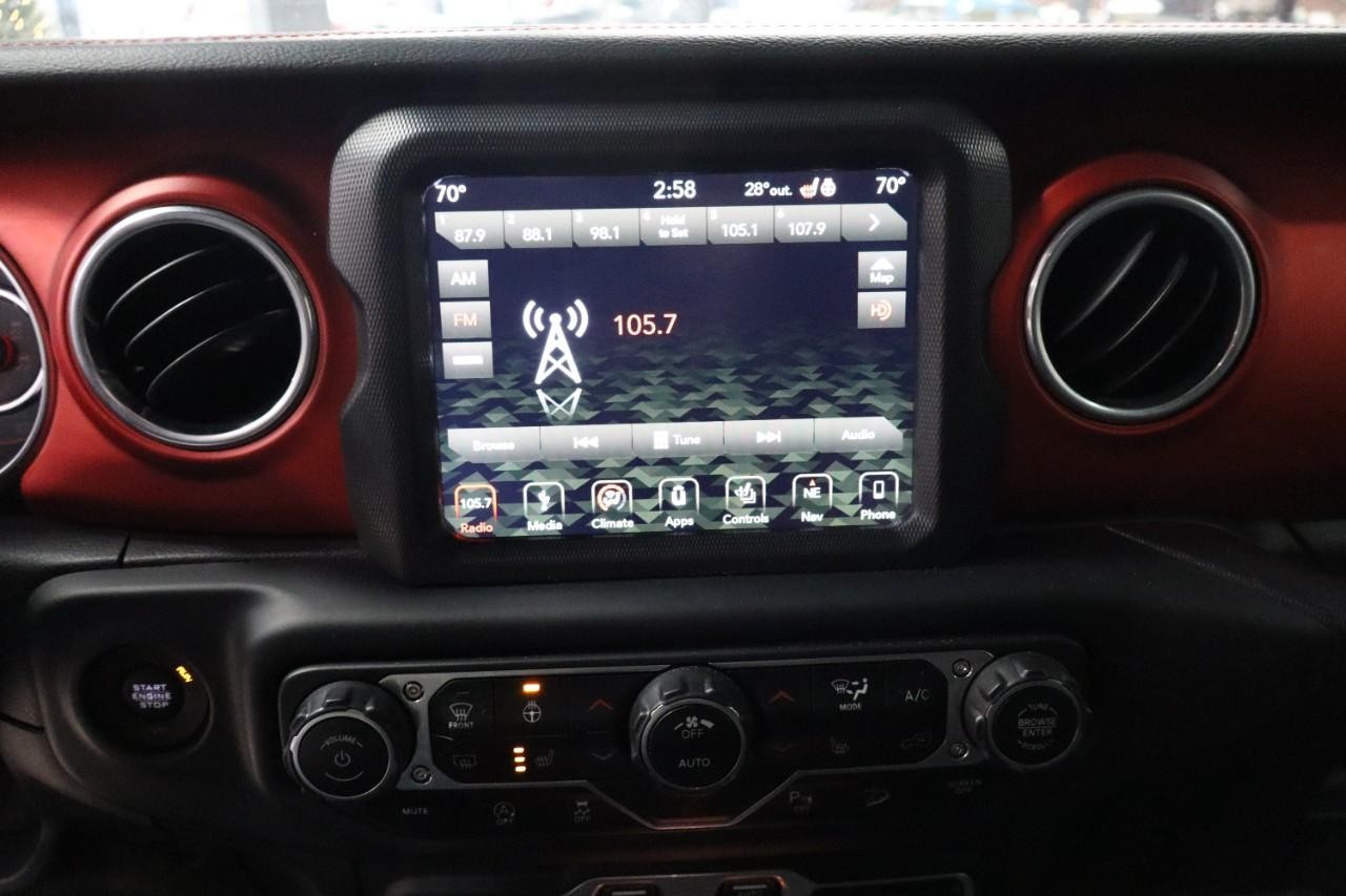 Jeep Wrangler Unlimited Vehicle Full-screen Gallery Image 17