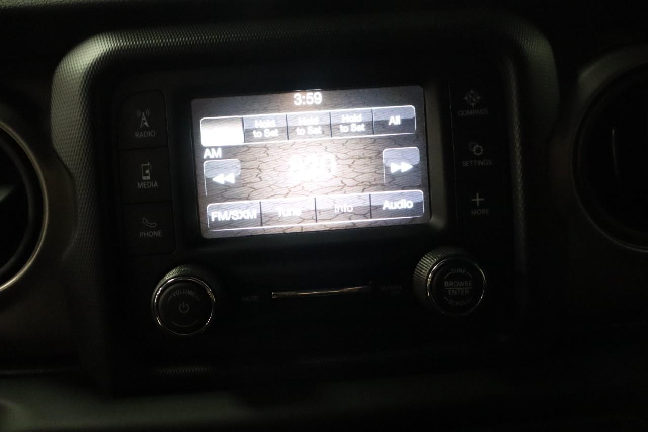 Jeep Wrangler Unlimited Vehicle Full-screen Gallery Image 15