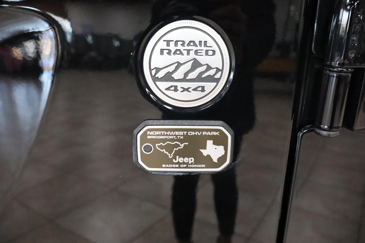 Jeep Wrangler Unlimited Vehicle Full-screen Gallery Image 26