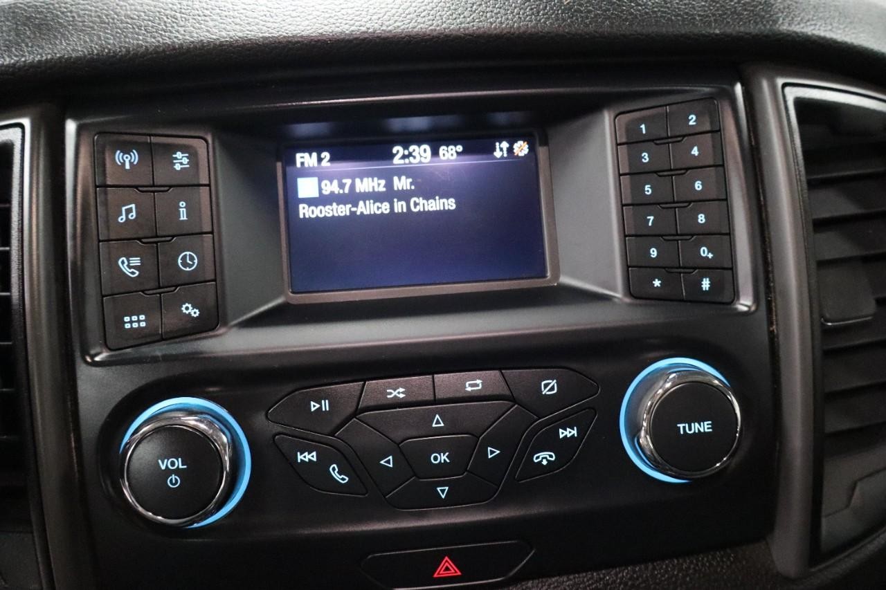 Ford Ranger Vehicle Full-screen Gallery Image 15