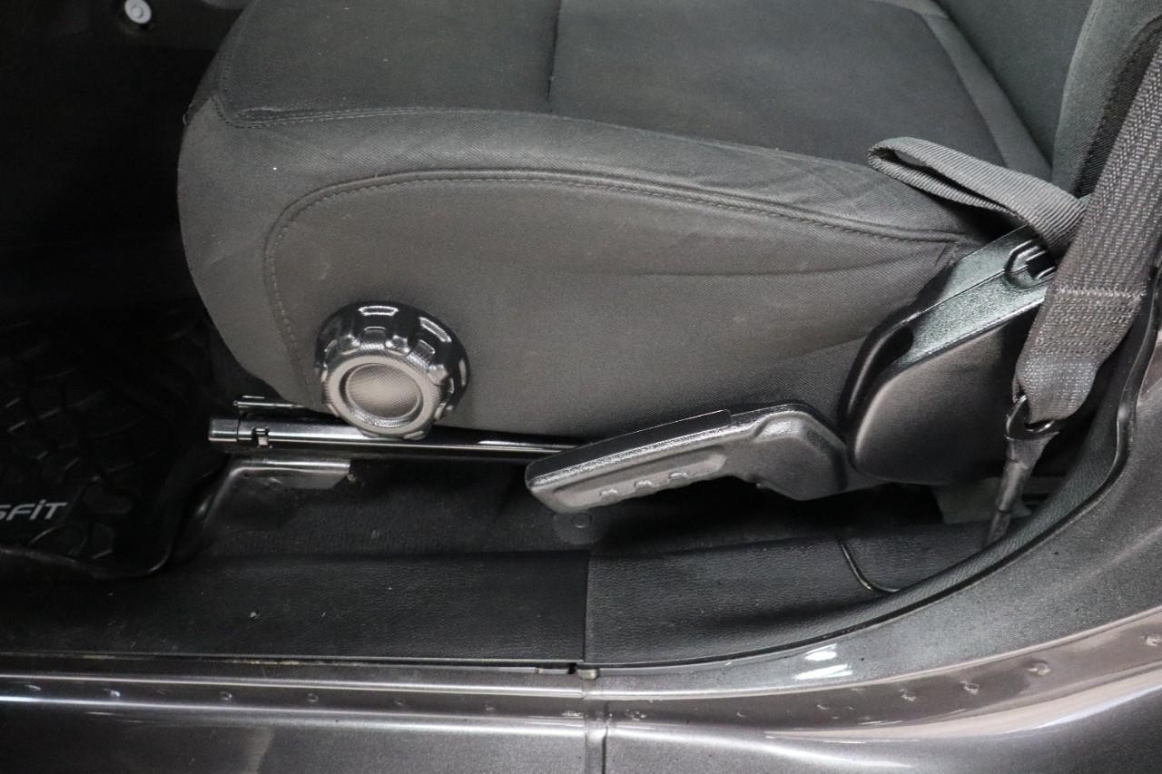 Jeep Wrangler Unlimited Vehicle Full-screen Gallery Image 10