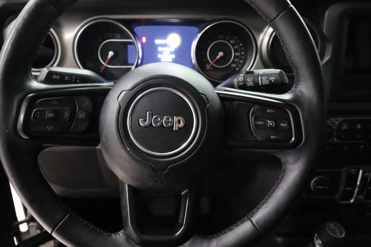 Jeep Wrangler Unlimited Vehicle Full-screen Gallery Image 13