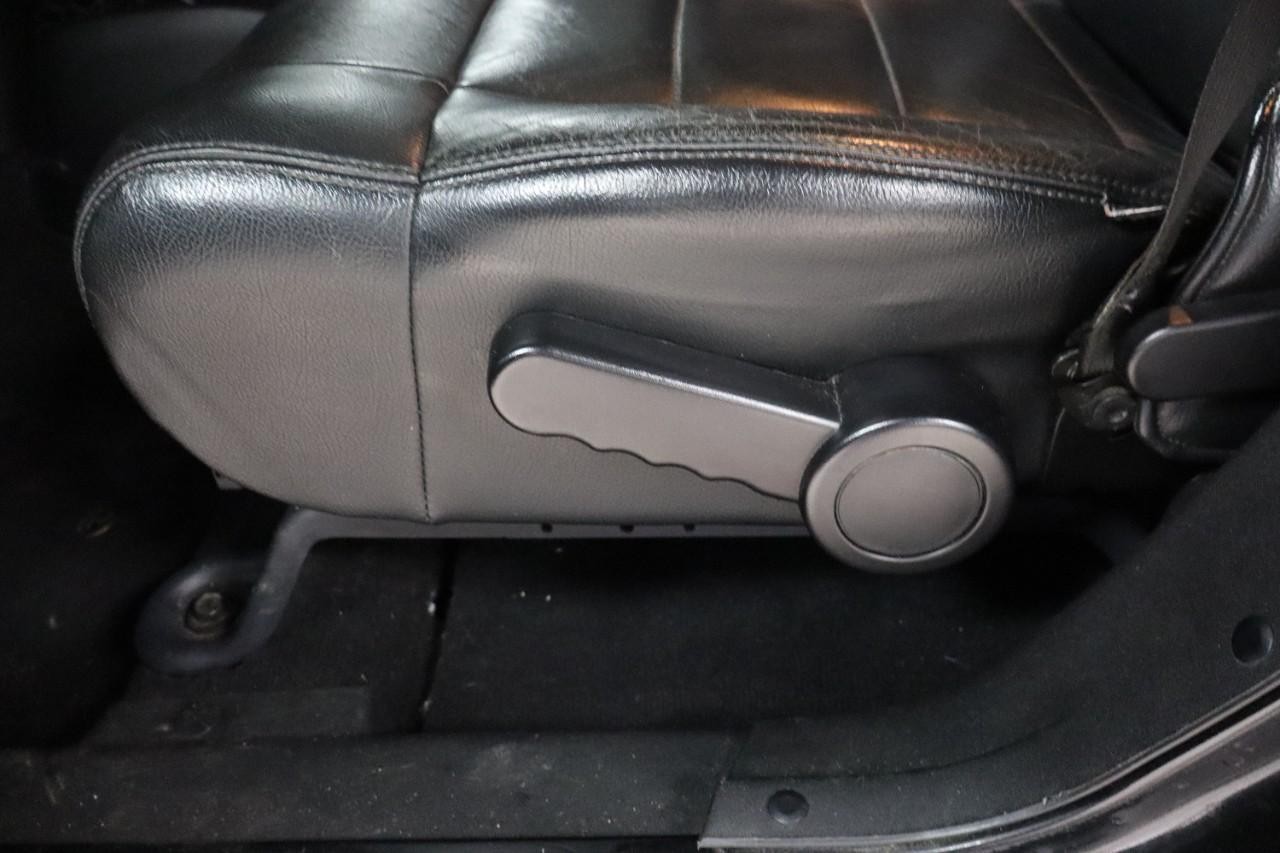 Jeep Wrangler Unlimited Vehicle Full-screen Gallery Image 10