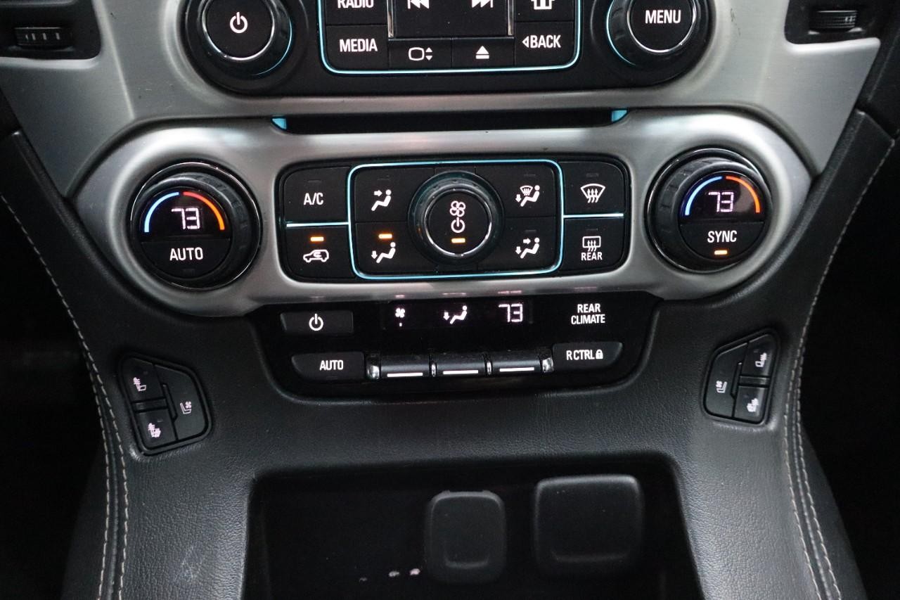 GMC Yukon XL Vehicle Full-screen Gallery Image 16